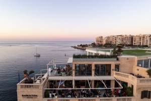 Barracuda Rooftop Lounge
