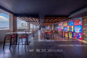 Horizon Rooftop Bar